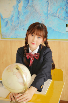 破外女13一14在线观看